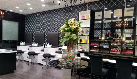 RADIANT NAIL BAR SALON .